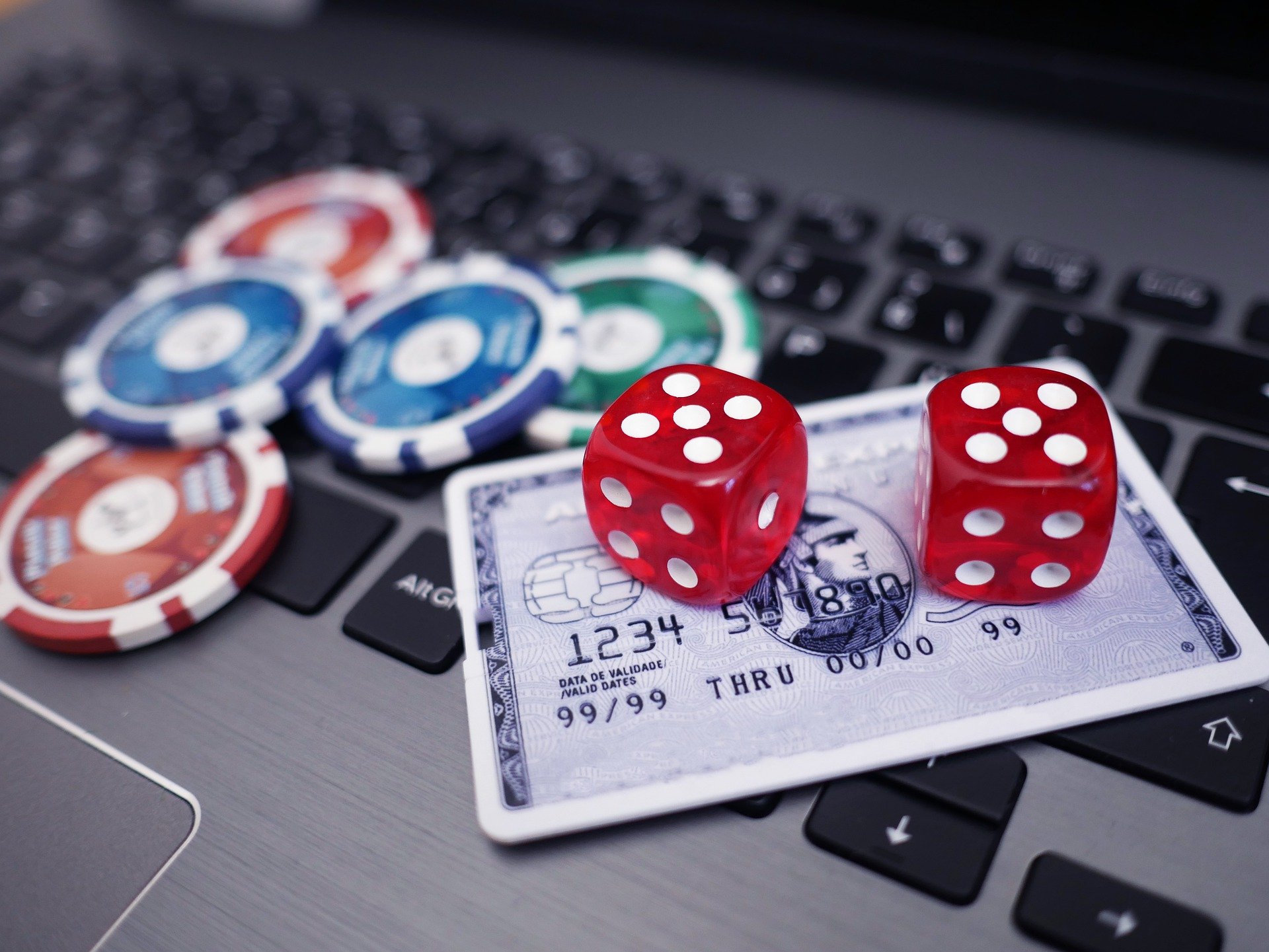 casino-chips-online