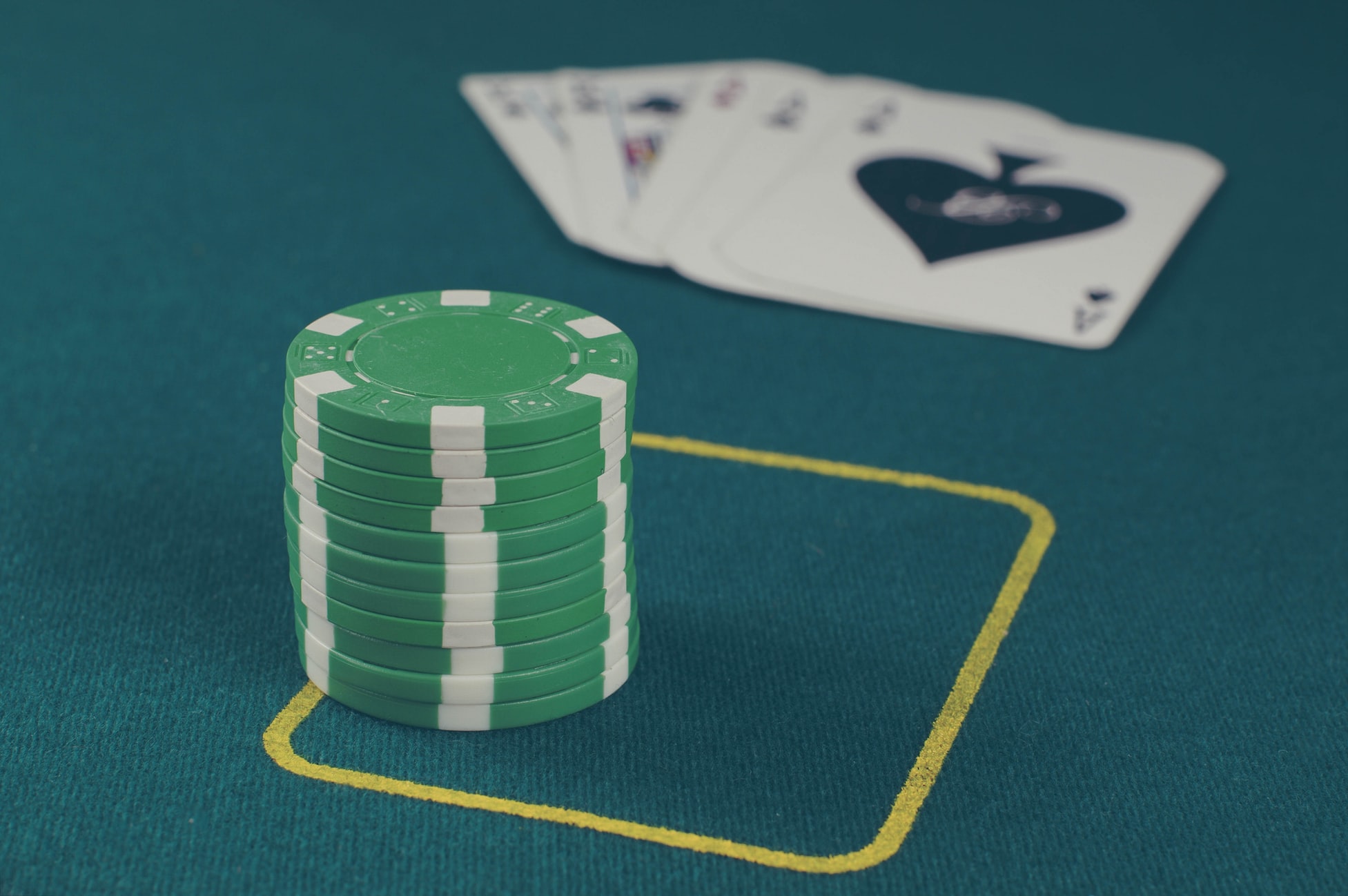 poker-green-table